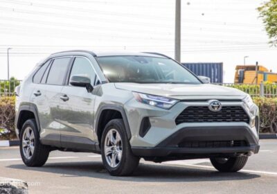 Toyota RAV4 XLE_0